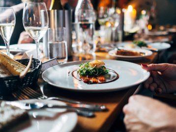 Idei pentru promovarea a unui afaceri din HoReCa: restaurant, alimentație publică